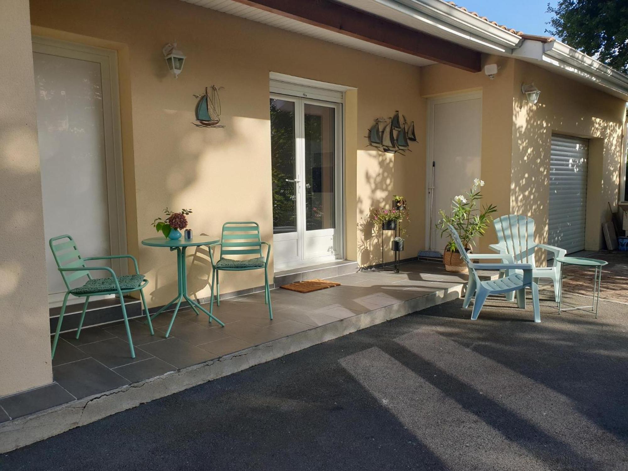 Chez Guillaume Et Bequie Apartman Biganos Kültér fotó